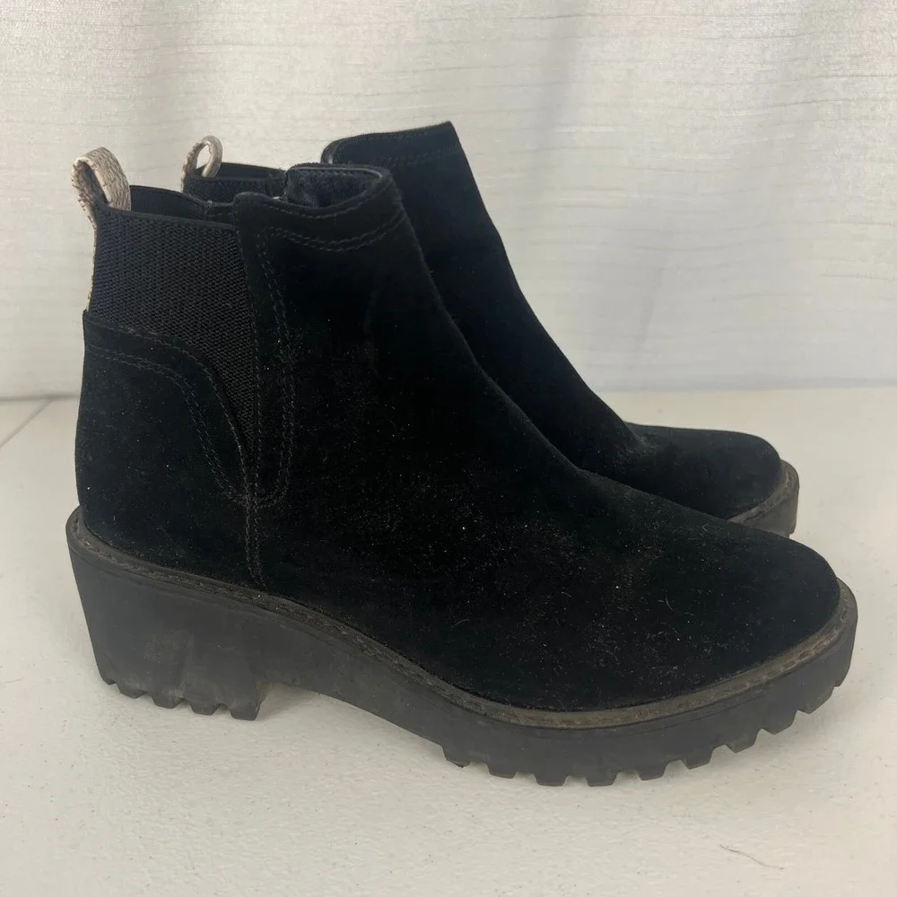Universal Thread Ankle Booties Womens 7.5 Black Faux Suede Block Heel Zip Casual